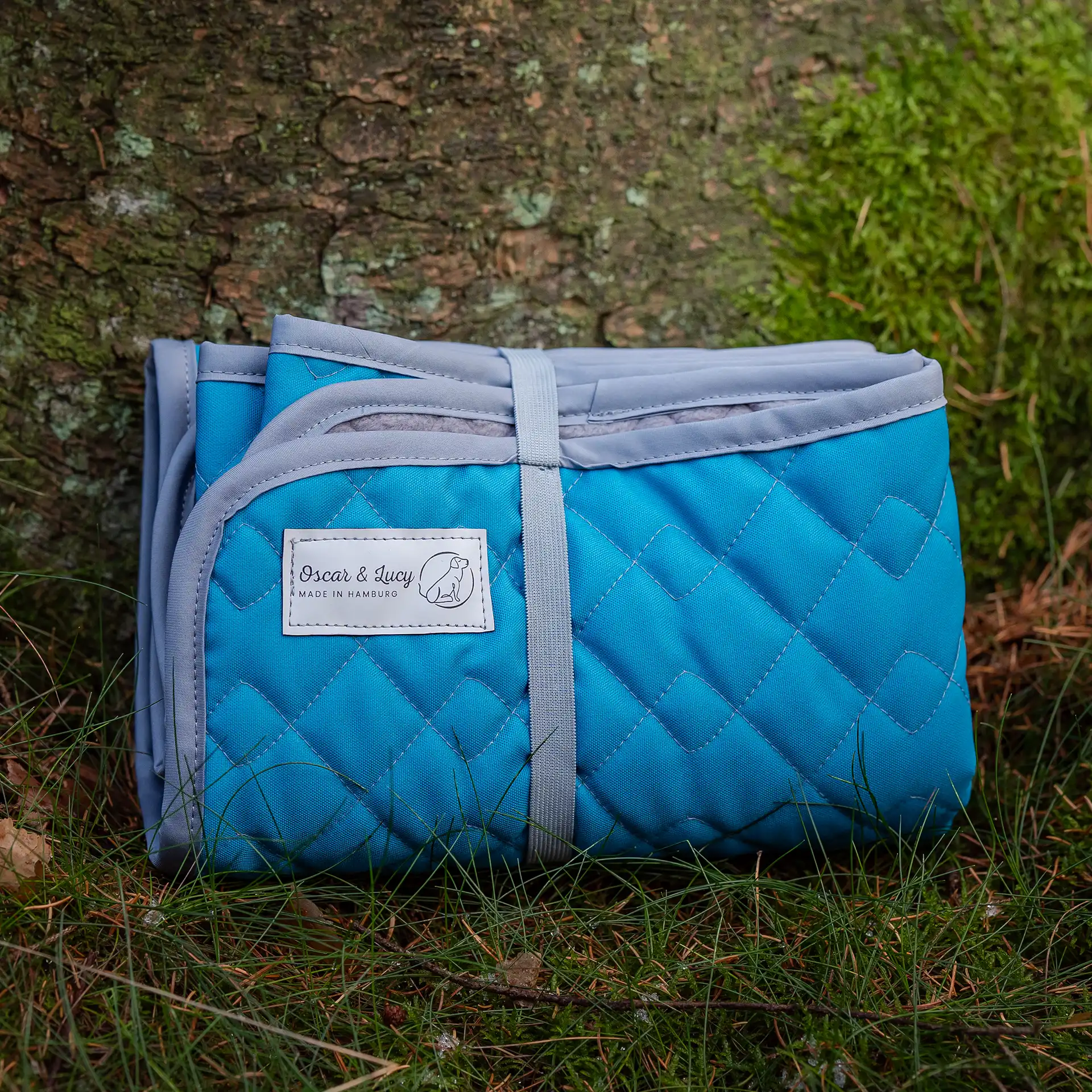 Hundedecke  / Hundematte LUCY 100x70cm - Indoor und Outdoor Reisedecke