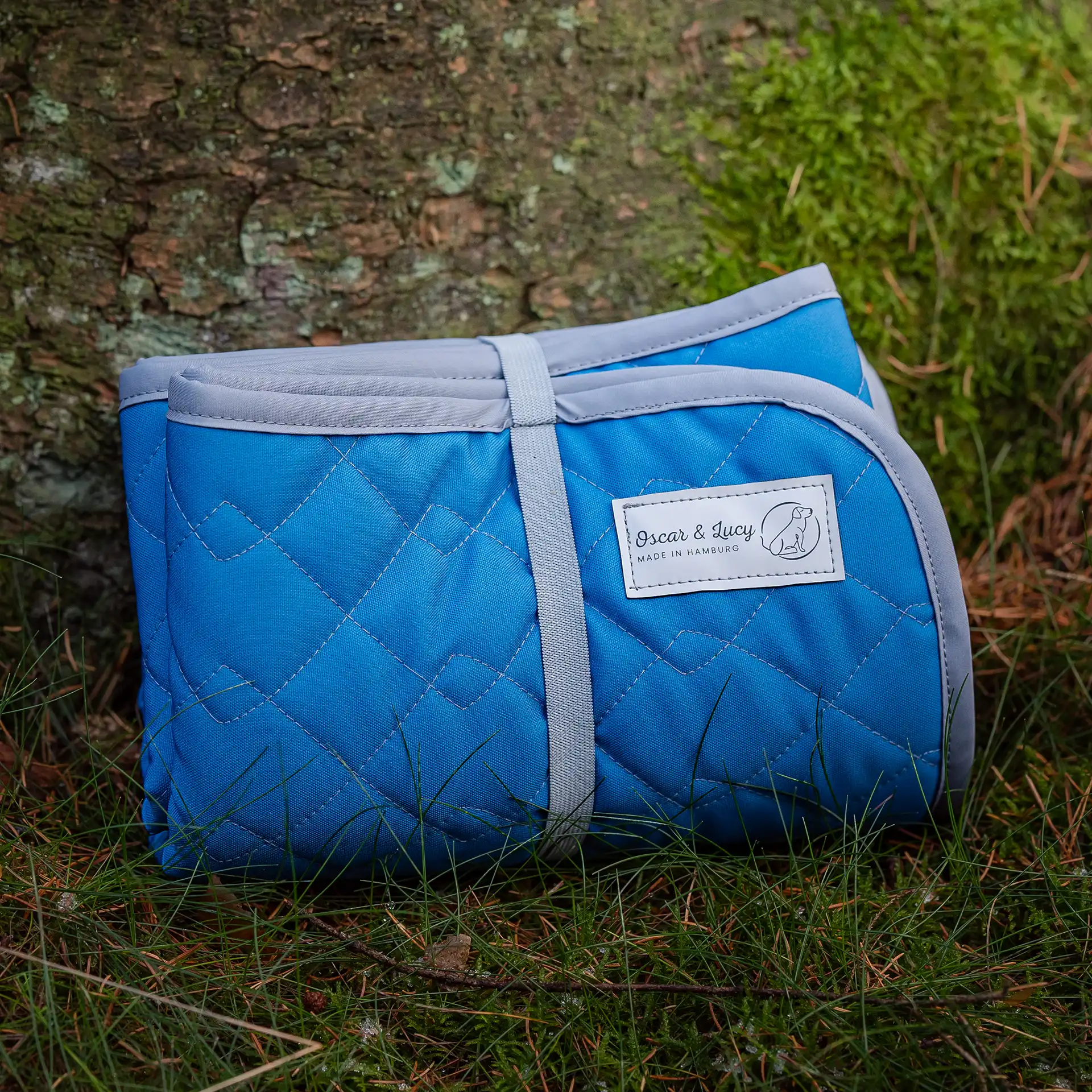 Hundedecke  / Hundematte LUCY 100x70cm - Indoor und Outdoor Reisedecke